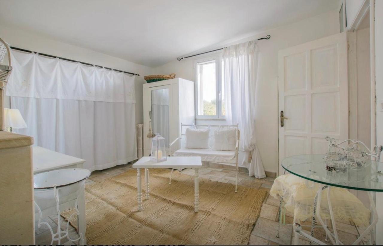 Villa Annabella - Vacanze Ostuni Carovigno Exteriör bild